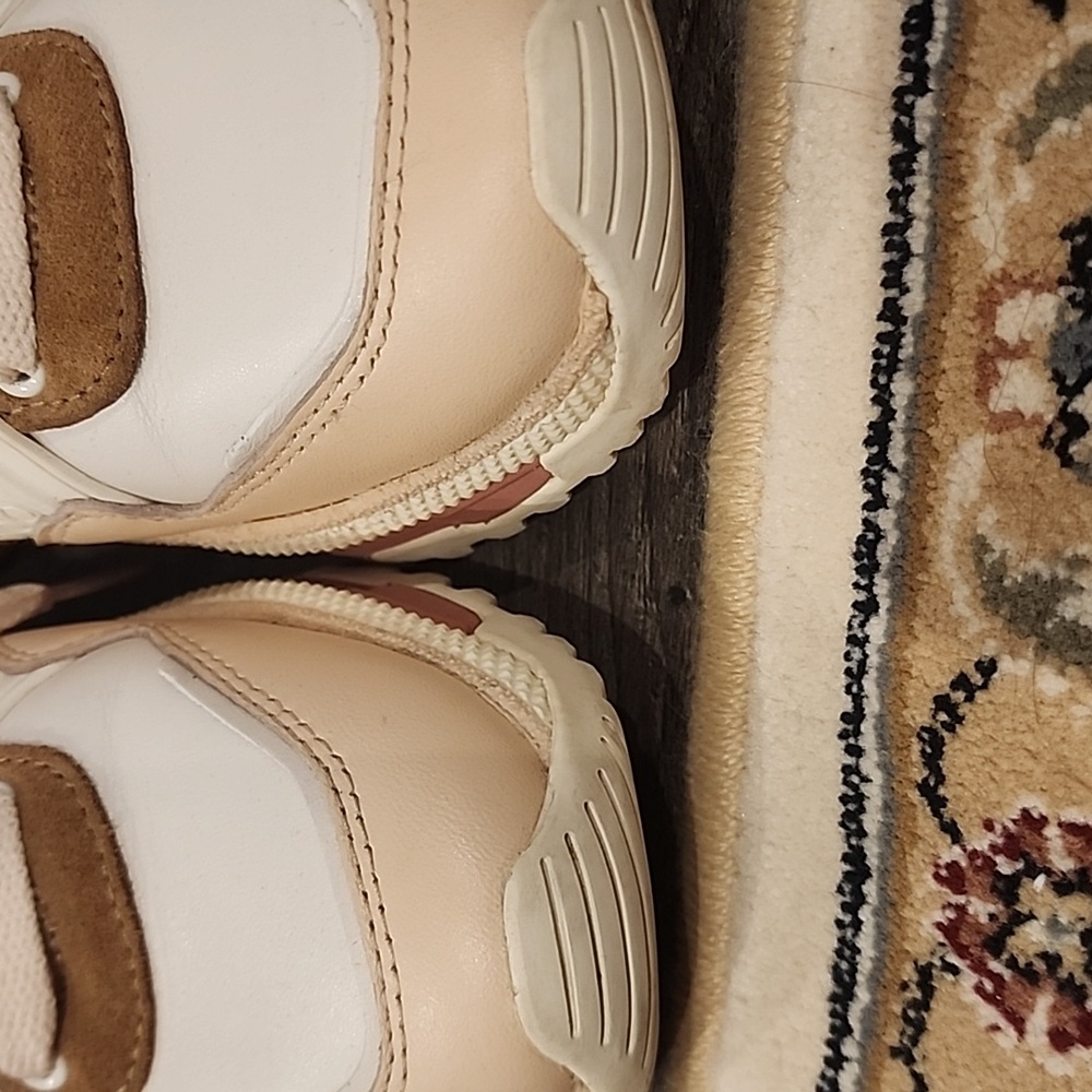 Coach Size 7 Chunky Sneakers - Picture 5 of 12